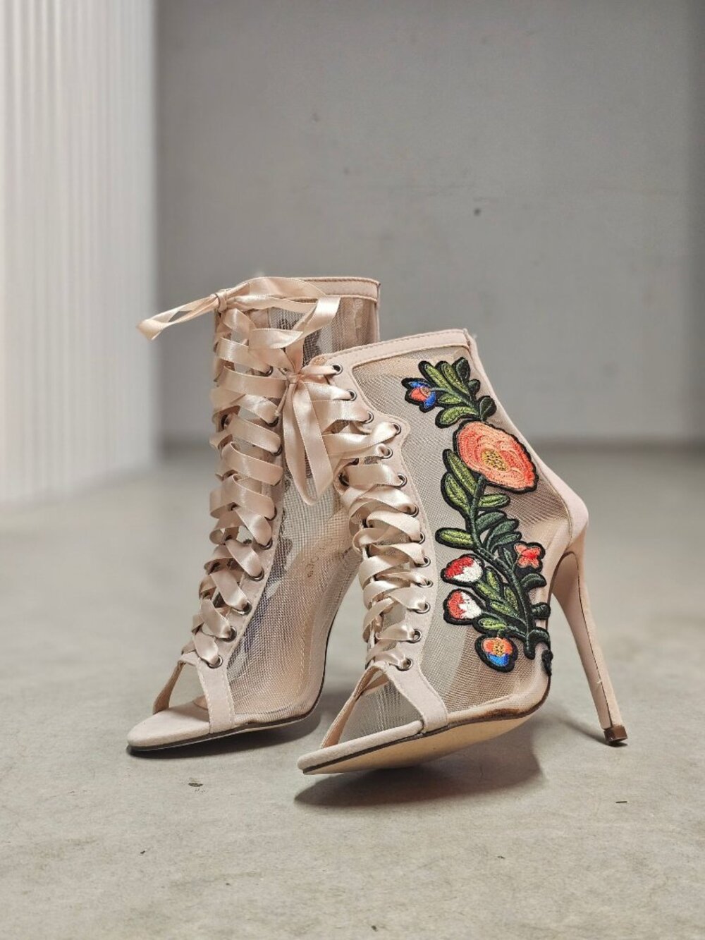 Floral Embroidered Mesh Lace-Up Stiletto Heels With Back Zipper - Picture 12 of 13